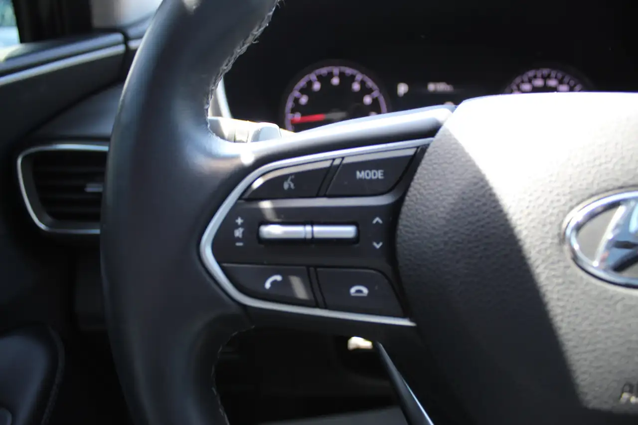 Hyundai SANTA FE снимка Hyundai SANTA FE