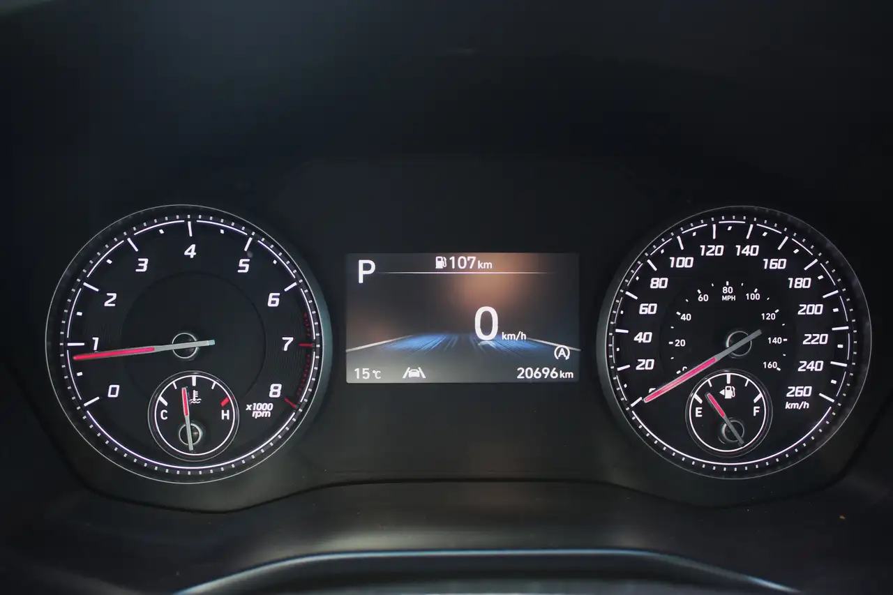 Hyundai SANTA FE снимка Hyundai SANTA FE