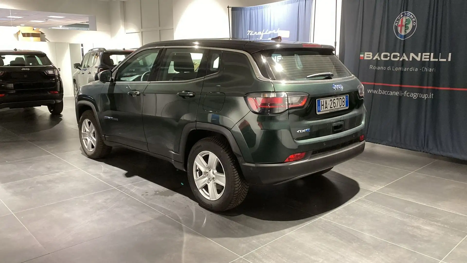Jeep Compass Compass 1.3 Turbo T4 240 CV PHEV AT6 4xe Business Verde - 2