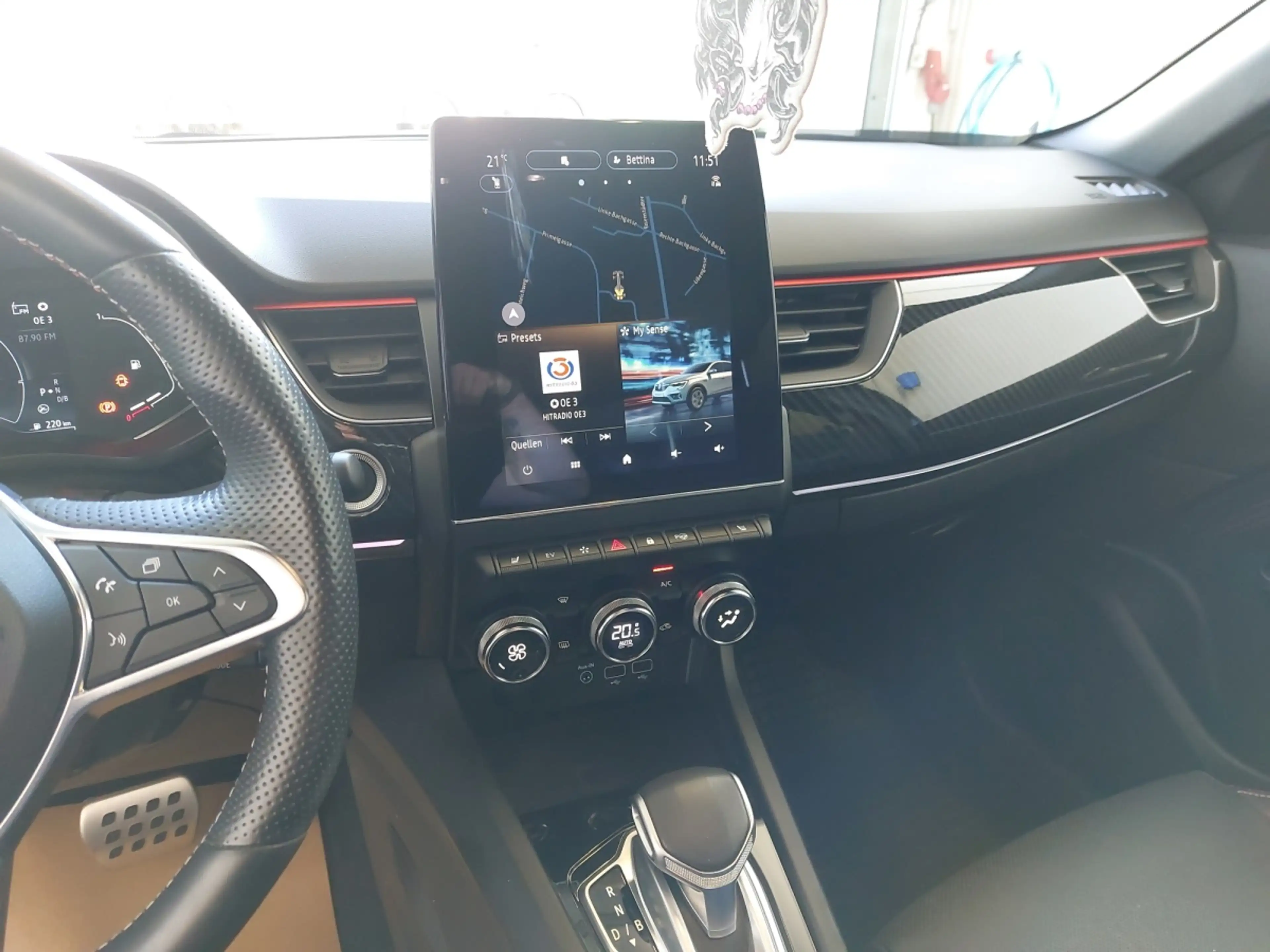 Renault Arkana RENAULT Arkana E-Tech Hybrid 145 R.S. Line — photo 9