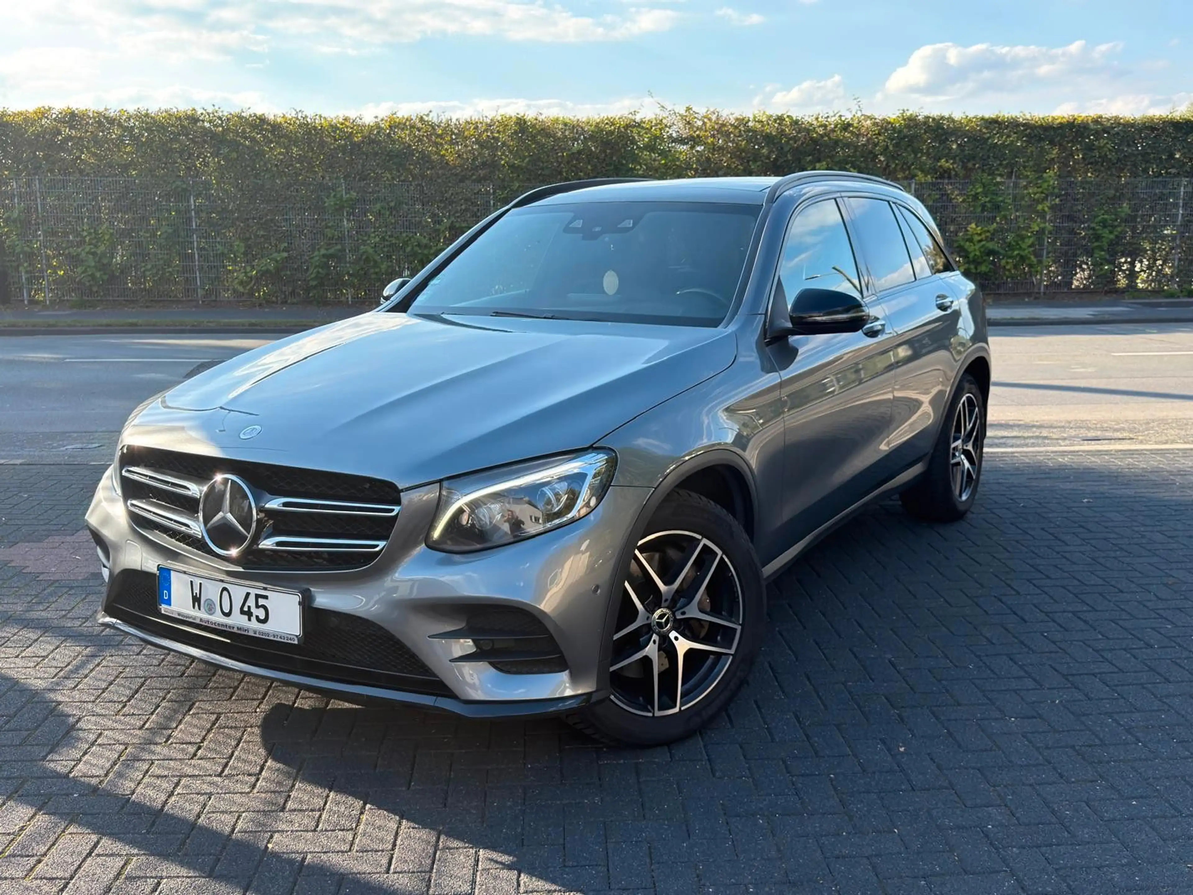 Mercedes-Benz GLC 250 d 4Matic AMG Line Pano ACC HeadUp Luft — photo 2