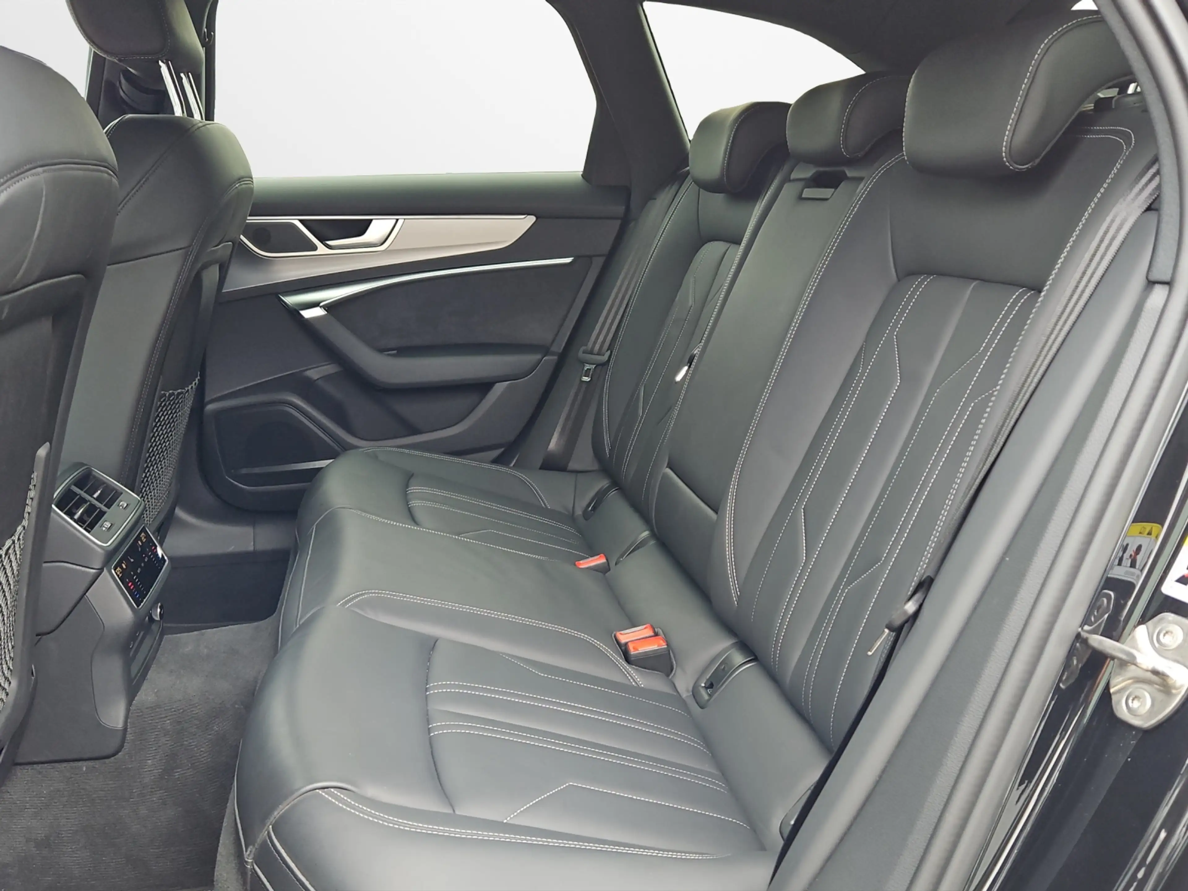 Audi S6 Avant TDI tiptronic NaviPlus Matrix AHK HeadUp ... — photo 11