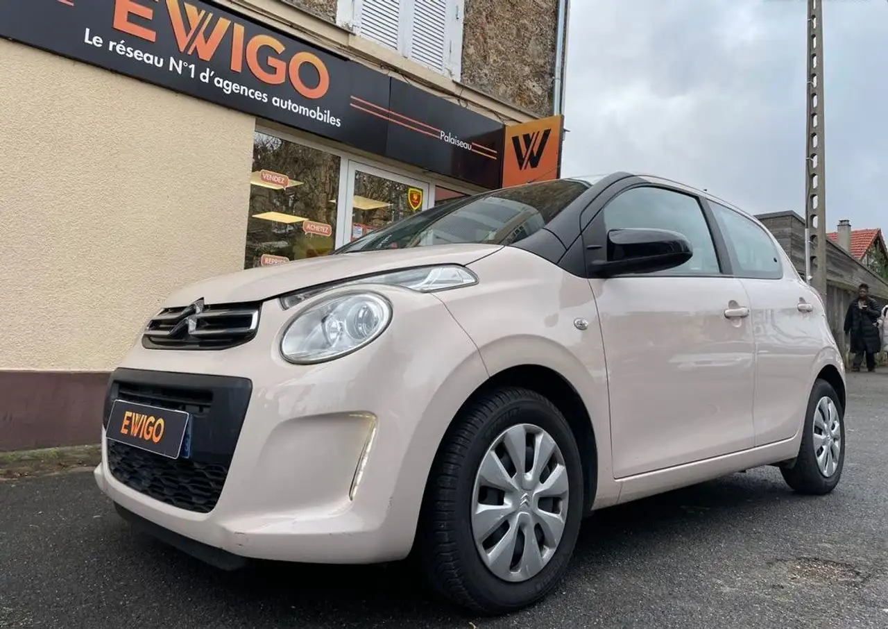 Citroen C1 1.0 vti 70 live faible kilometrage -