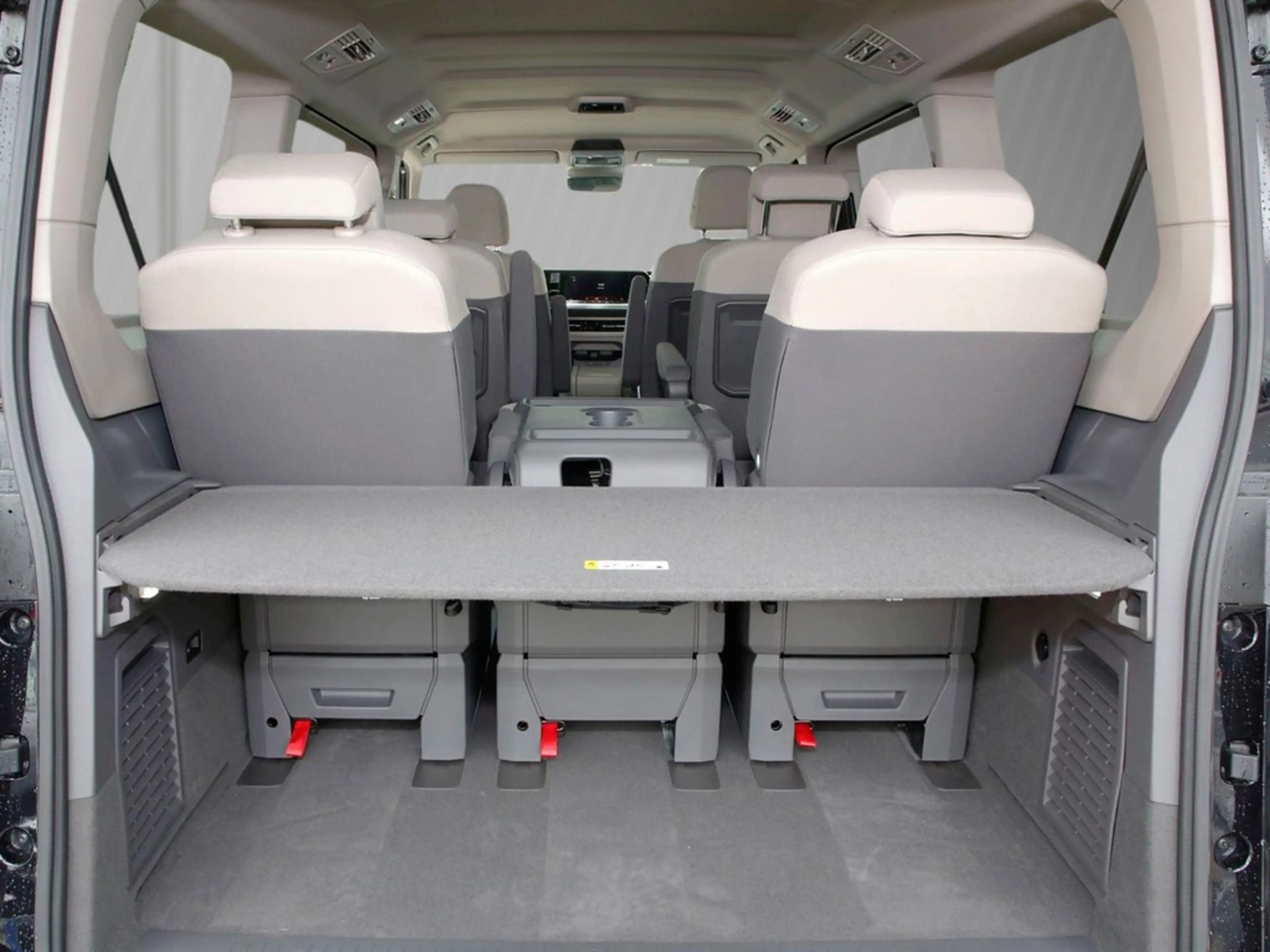 Volkswagen LT Multivan Life 2.0 TDI SCR 7-Gang-DSG Lang Energy — photo 6