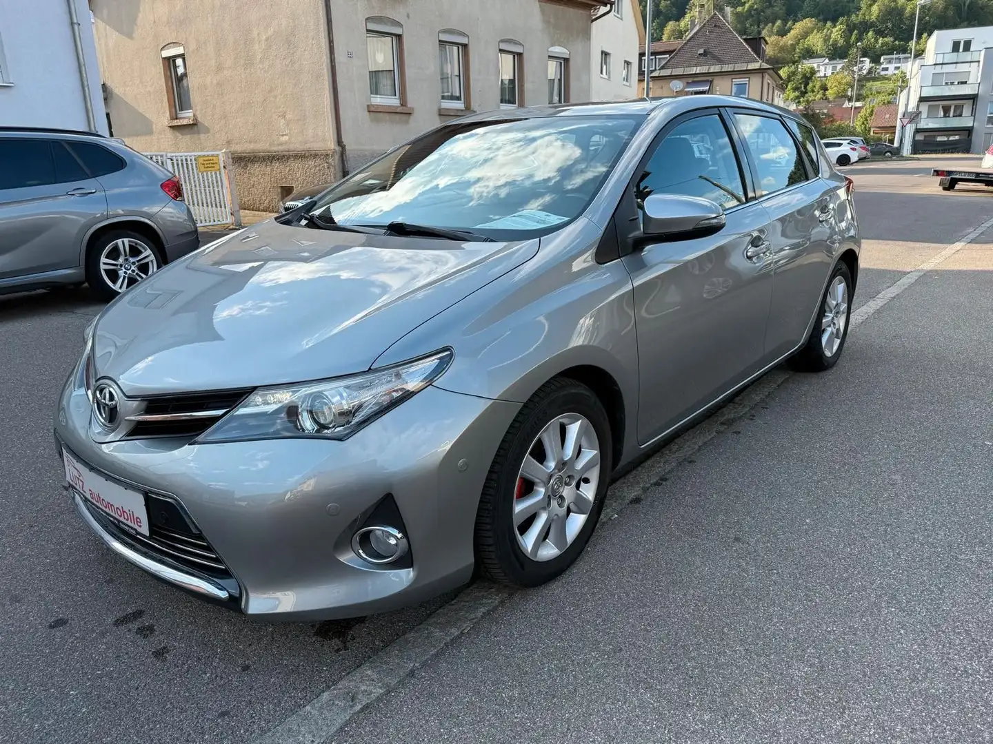Toyota Auris Executive, Keyless, Kamera, Silber - 2