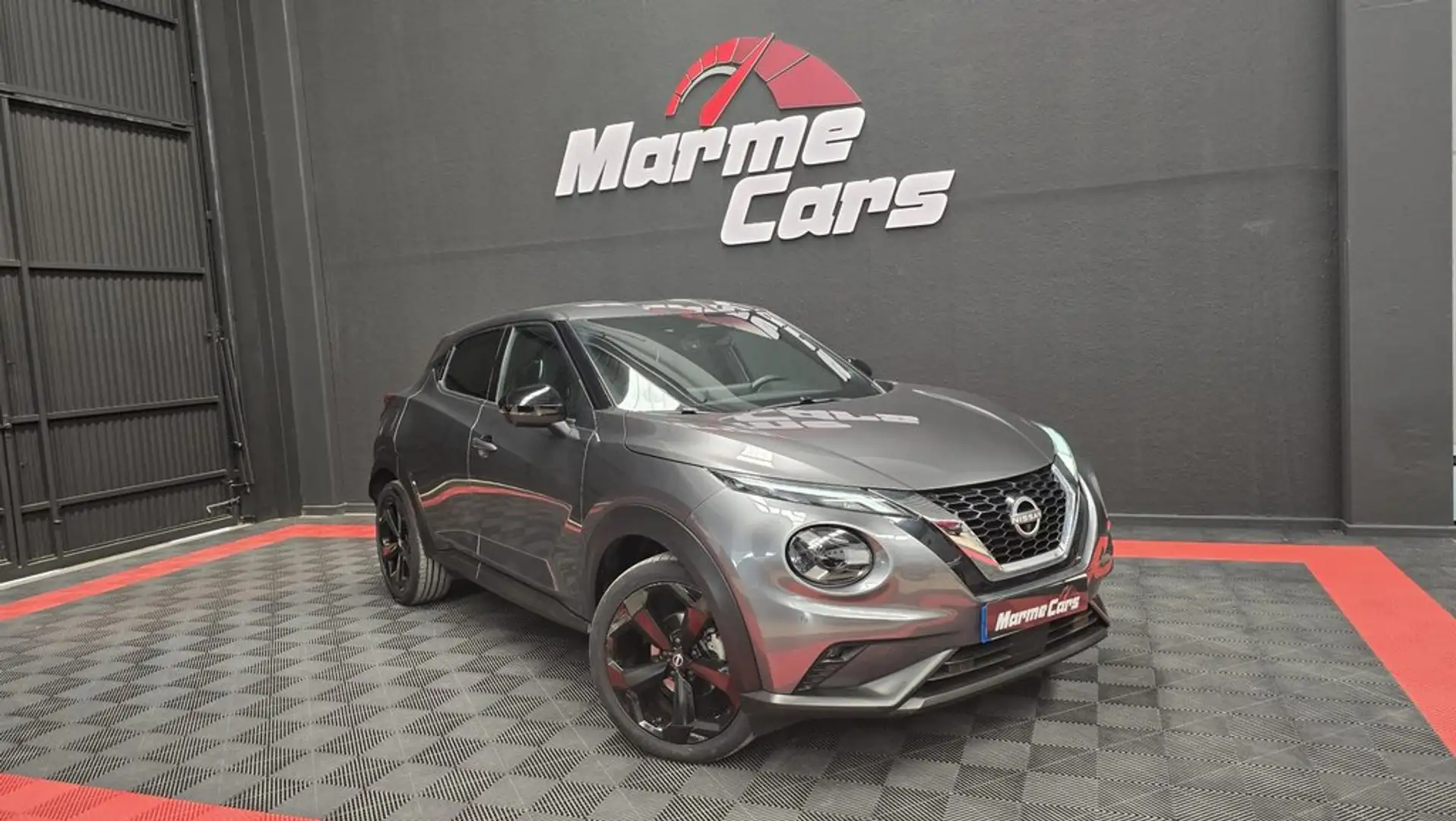 Nissan Juke DIG-T 84 kW (114 CV) DCT 7 Vel. Tekna Gris - 2