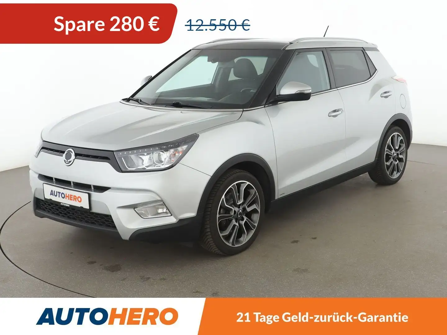 SsangYong Tivoli 1.6 Crystal 4x2 *CAM*SHZ* Grau - 1