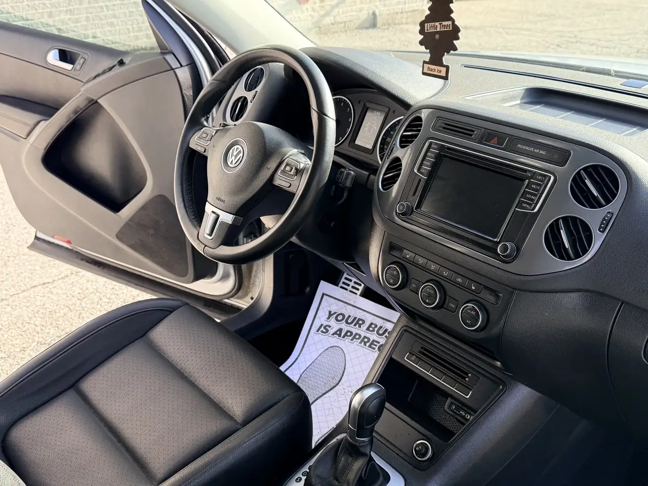 Volkswagen Tiguan снимка Volkswagen Tiguan