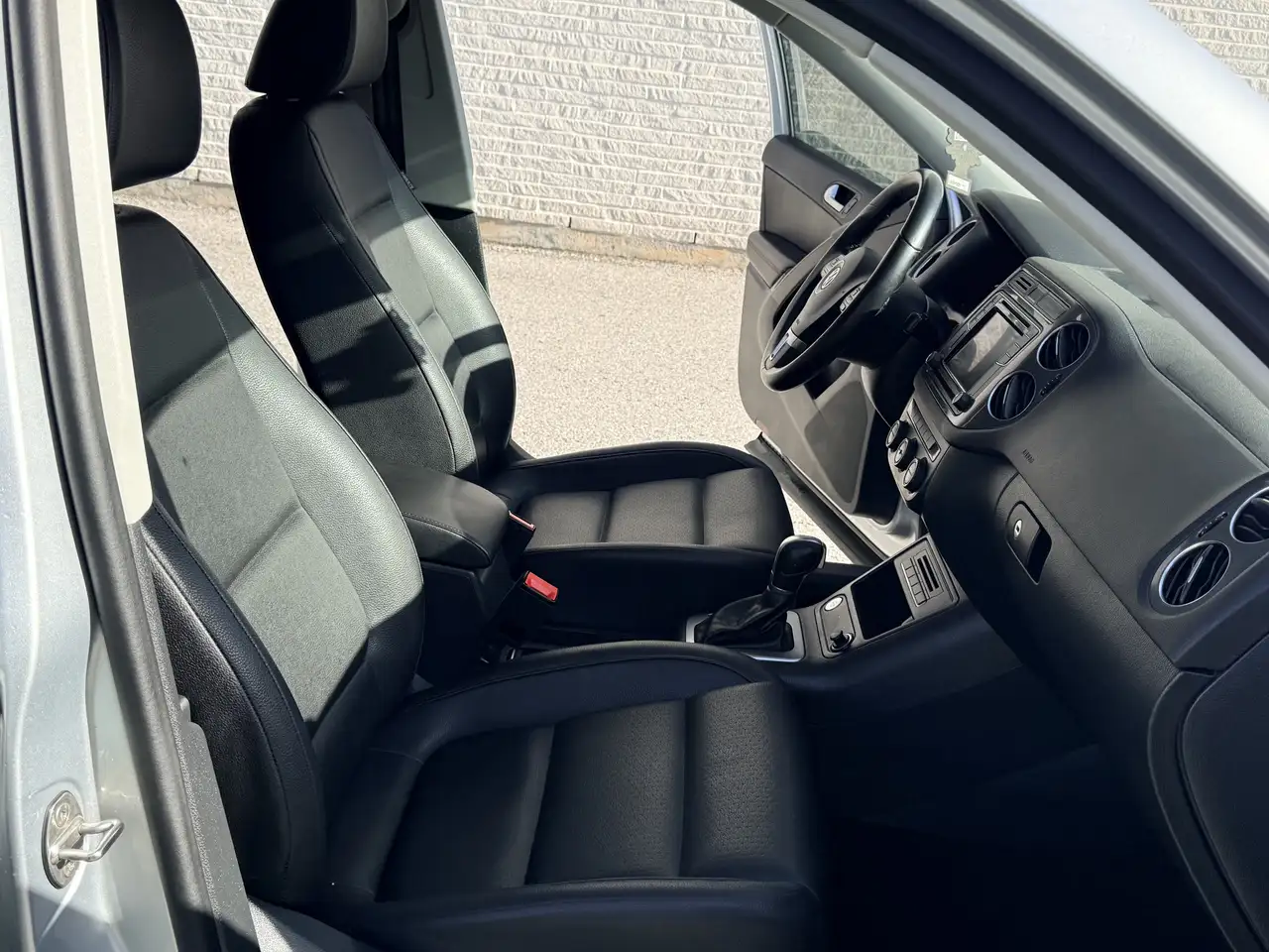 Volkswagen Tiguan снимка Volkswagen Tiguan