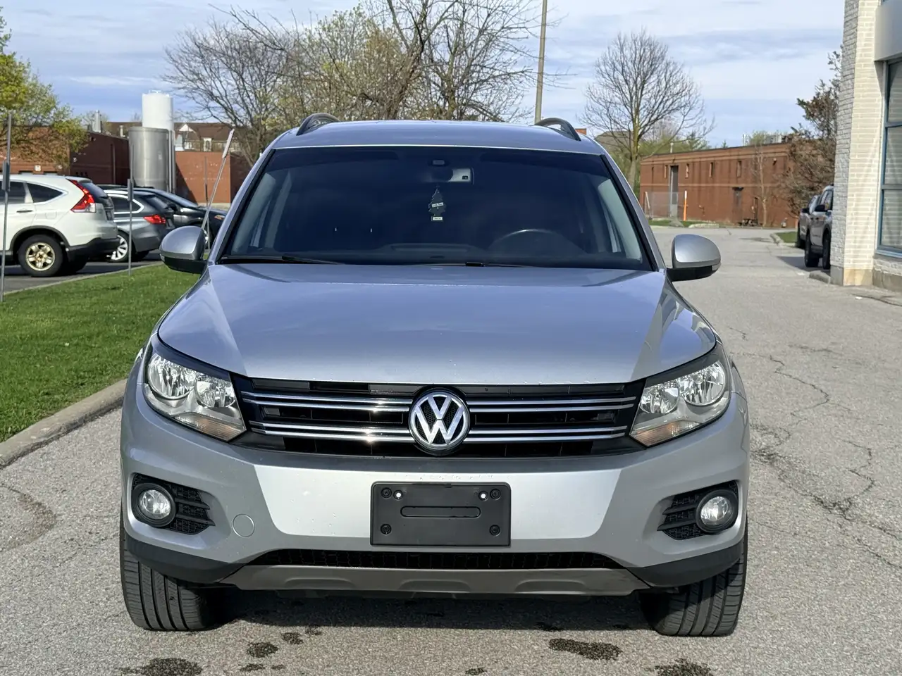 Volkswagen Tiguan снимка Volkswagen Tiguan
