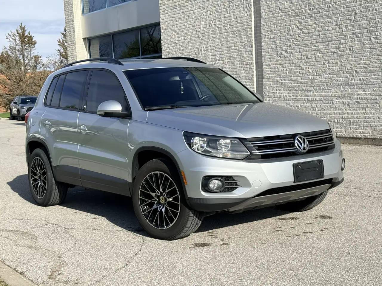 Volkswagen Tiguan снимка Volkswagen Tiguan