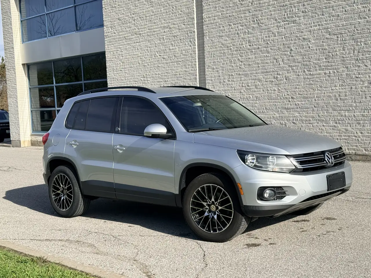 Volkswagen Tiguan снимка Volkswagen Tiguan