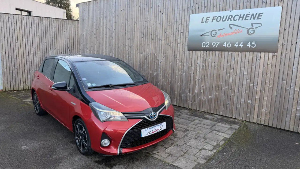 Toyota Yaris HSD 100H COLLECTION 5P