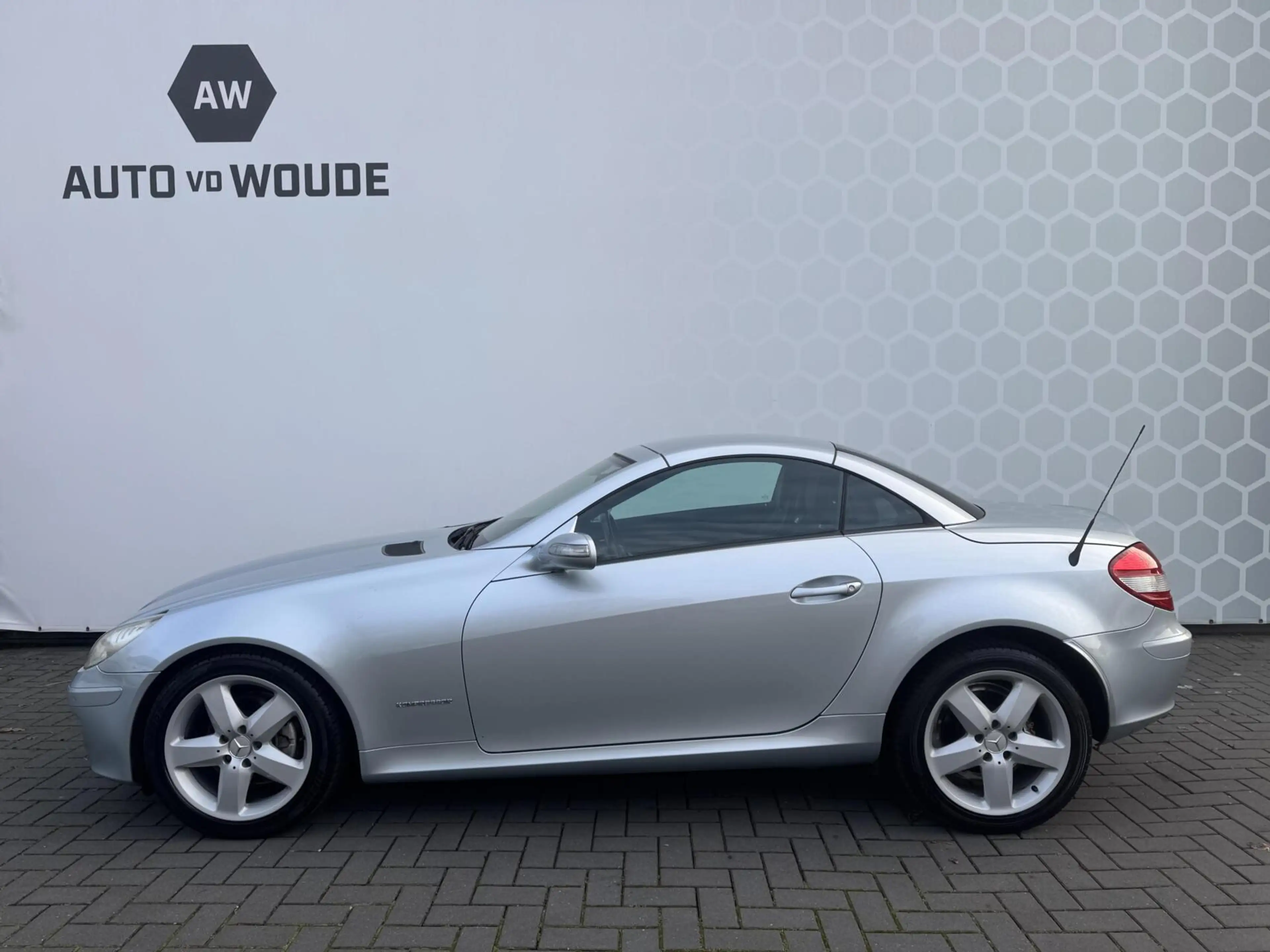 Mercedes-Benz SLK 200 Compressor Leer Cabrio Xenon — photo 15