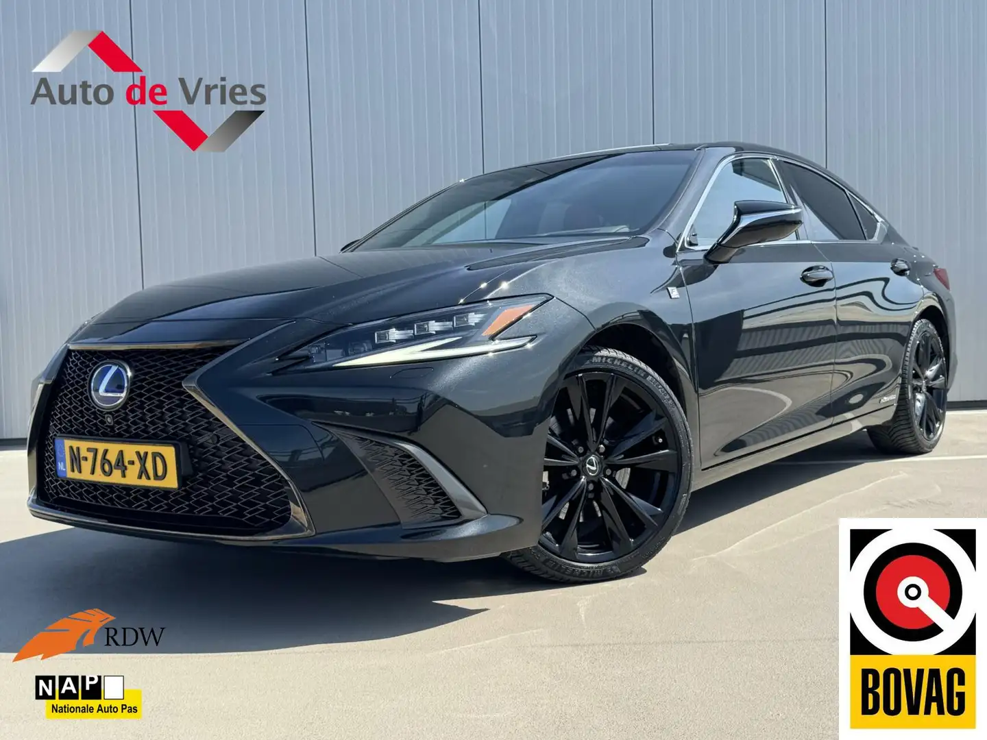 Lexus ES 300 300h F Sport Line|Mark Levinson|Navi|LED|NL-auto Zwart - 1