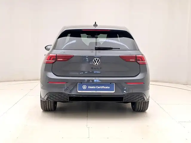 Volkswagen Golf view 5