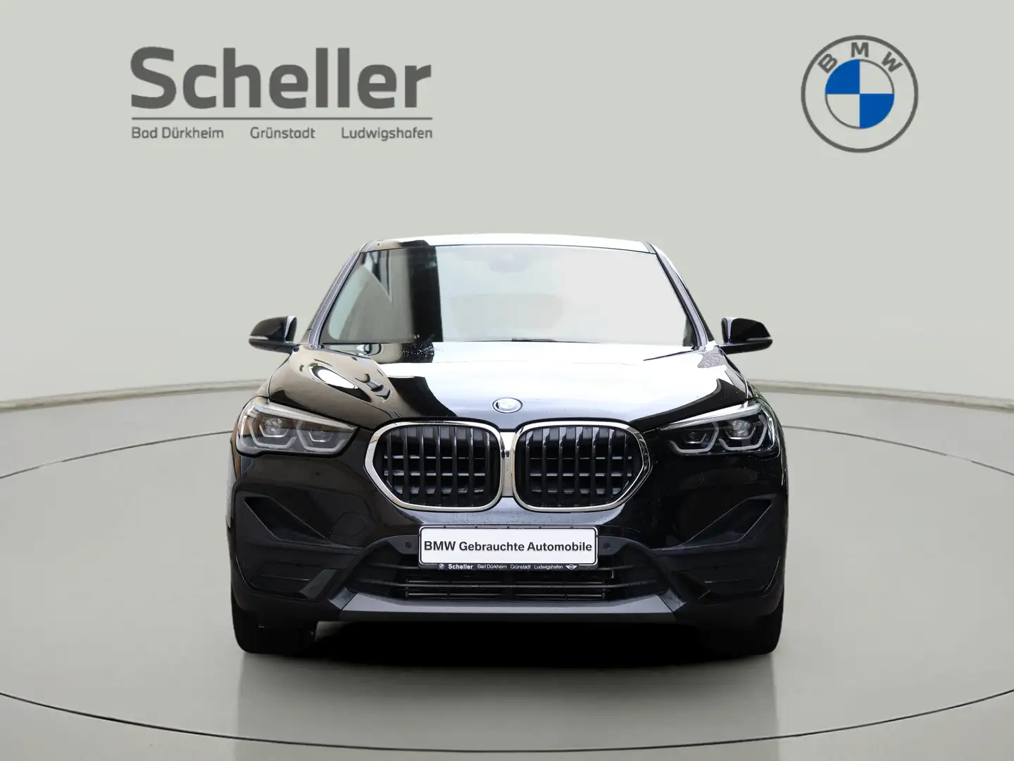 BMW X1 xDrive25e A Advantage DAB LED Navi Tempomat Negro - 2