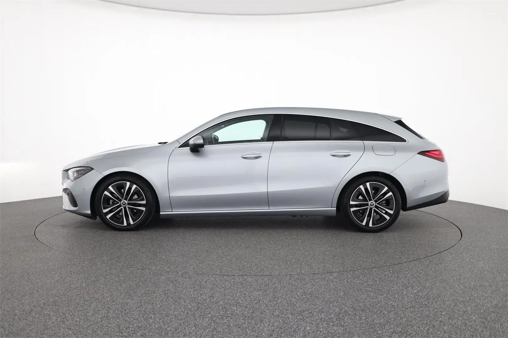 Mercedes-Benz CLA 180 d SB Prog. Adv. Plus  Aut. AHV Multibeam Argent - 2