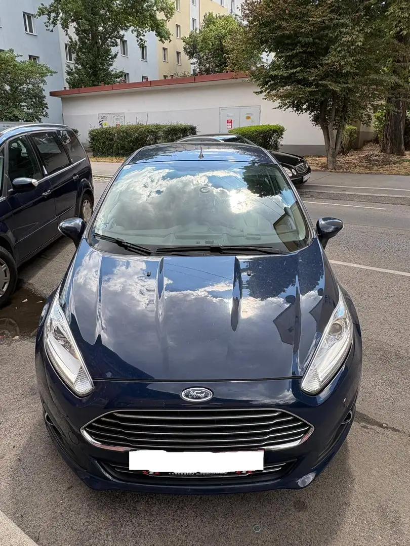 Ford Fiesta Fiesta Titanium 1,0 EcoBoost Powershift Aut. Titan Blau - 1