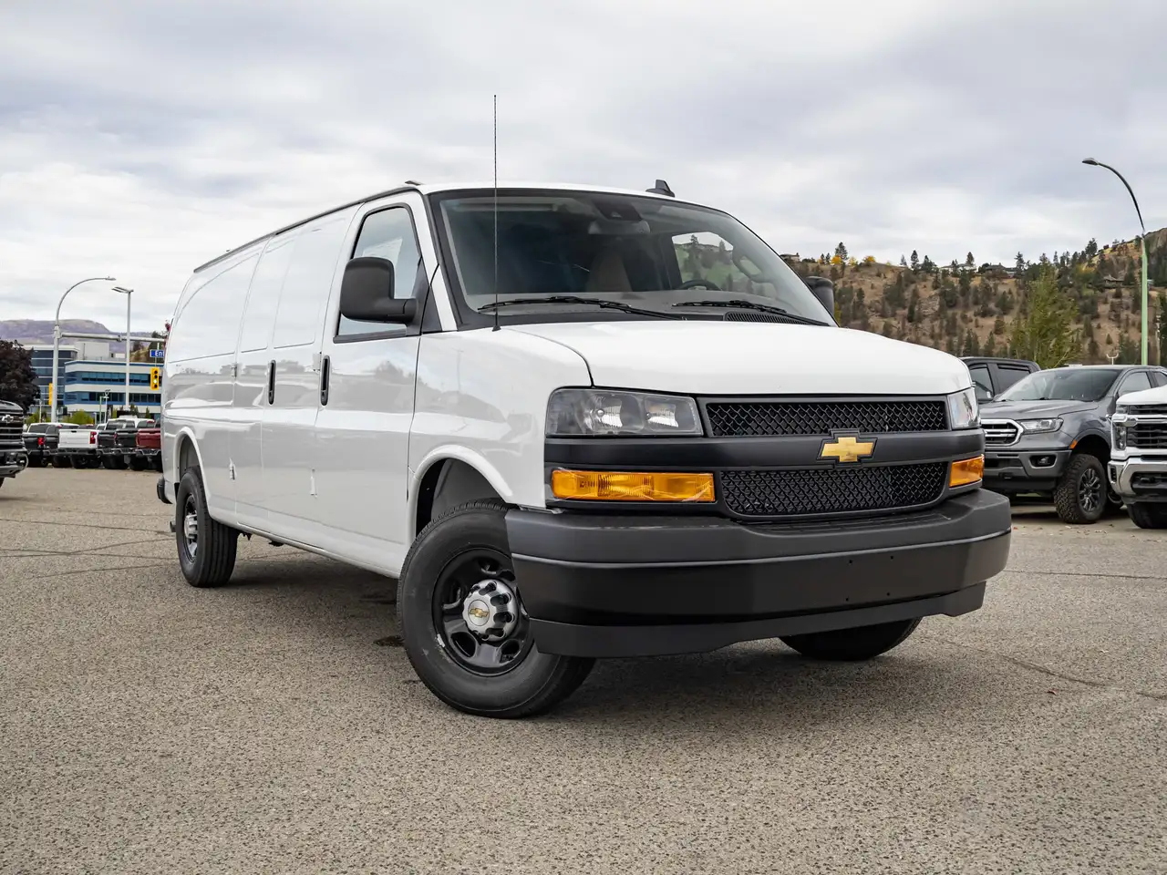 Chevrolet Express 3500 снимка Chevrolet Express 3500