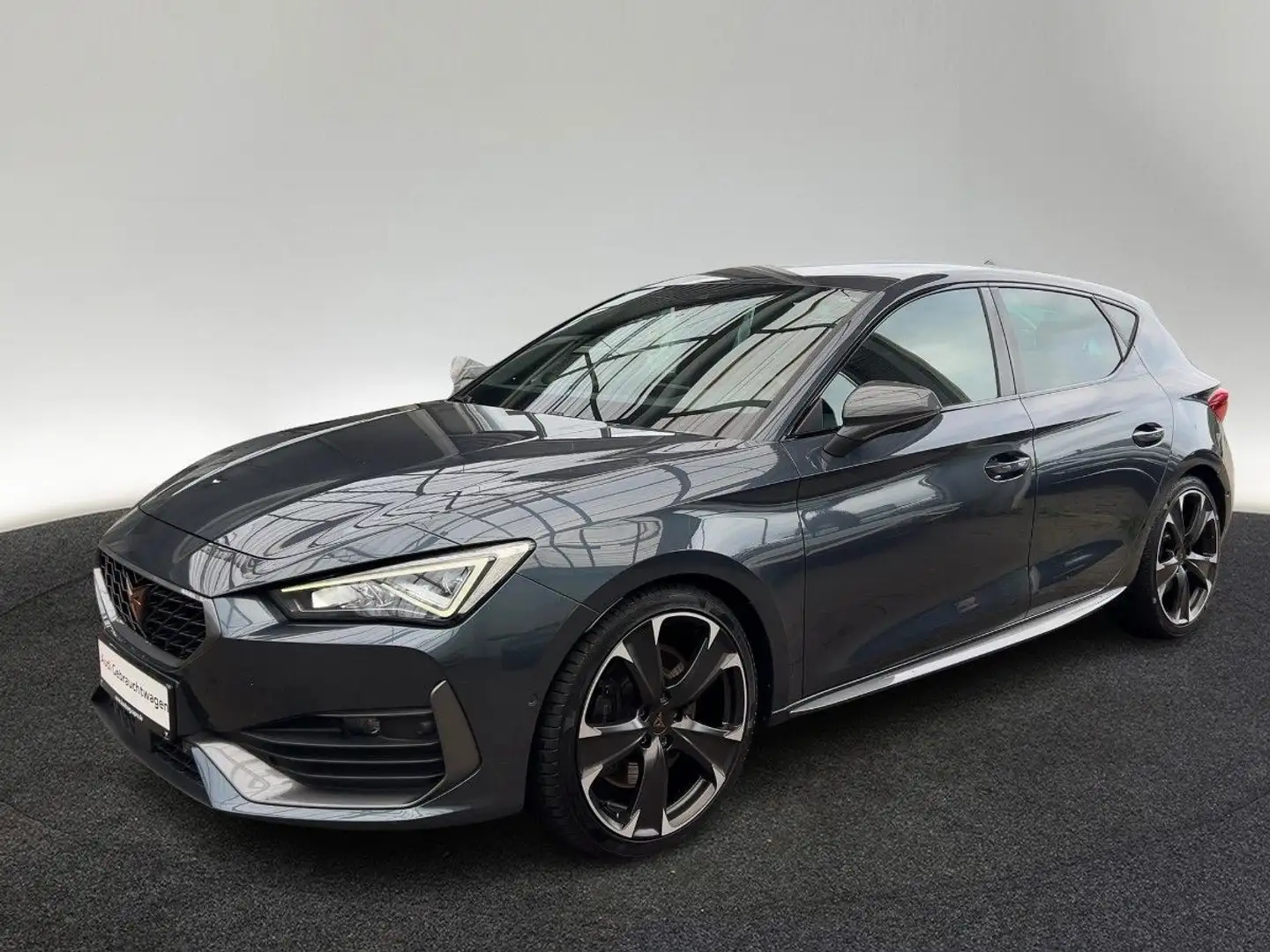 CUPRA Leon VZ 2.0 TSI DSG Beats Link Kamera Sitzhzg Grau - 2