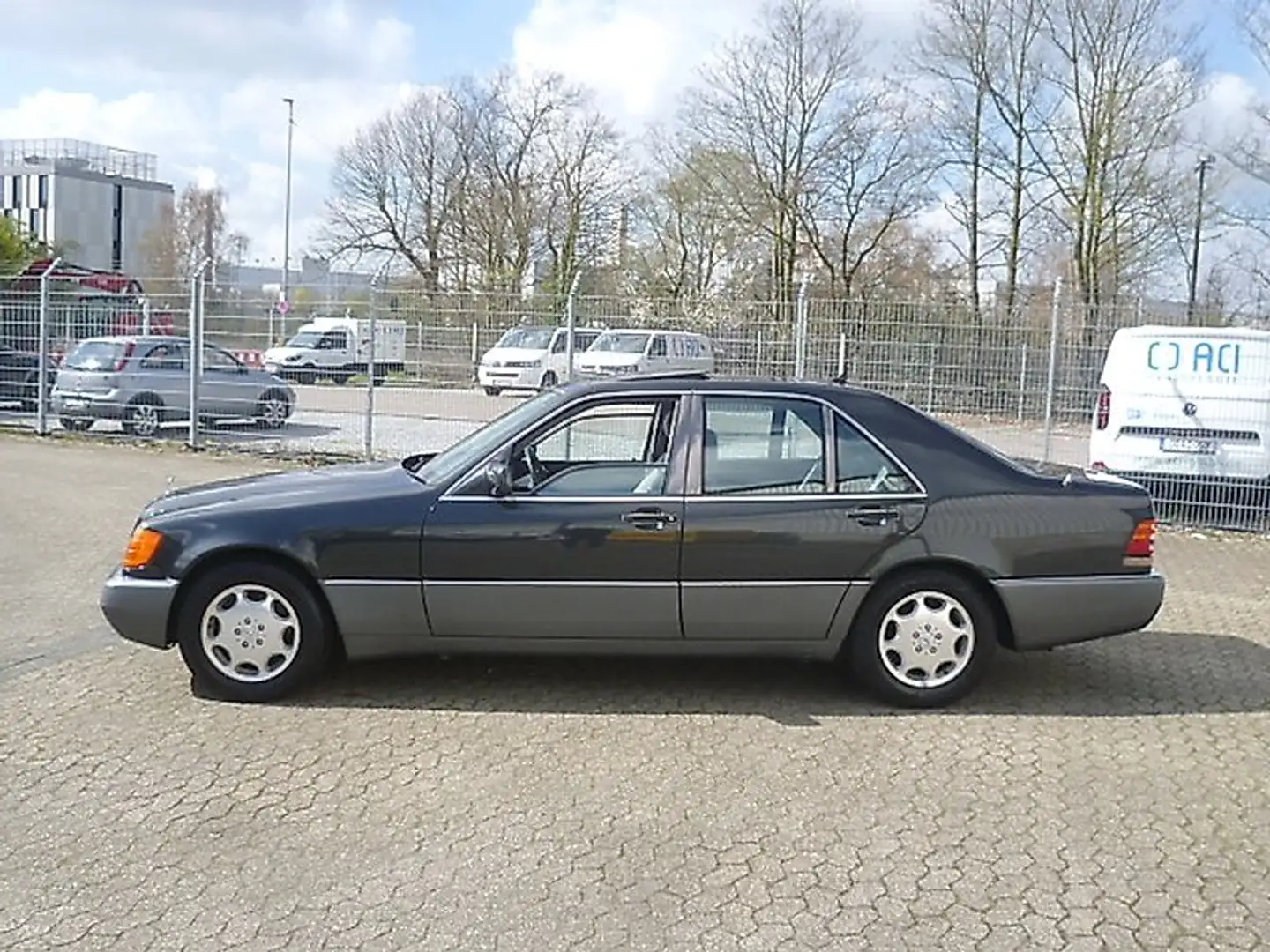 Mercedes-Benz S 280 S-Klasse W140 Automatik Blauschwarzmet. top Zustan Negro - 2