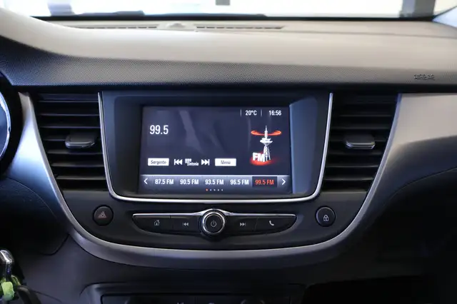 Opel Crossland X view 16