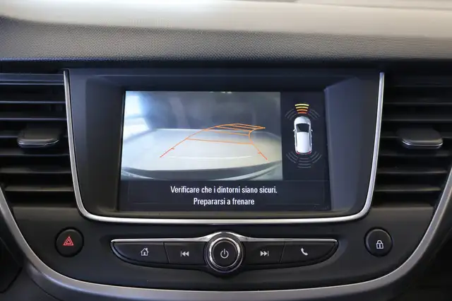 Opel Crossland X view 15