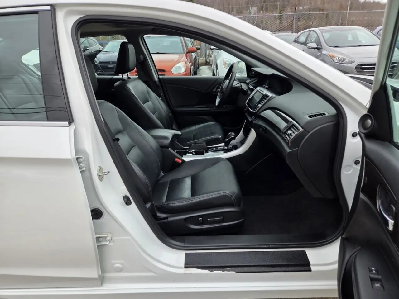 Honda Accord снимка Honda Accord