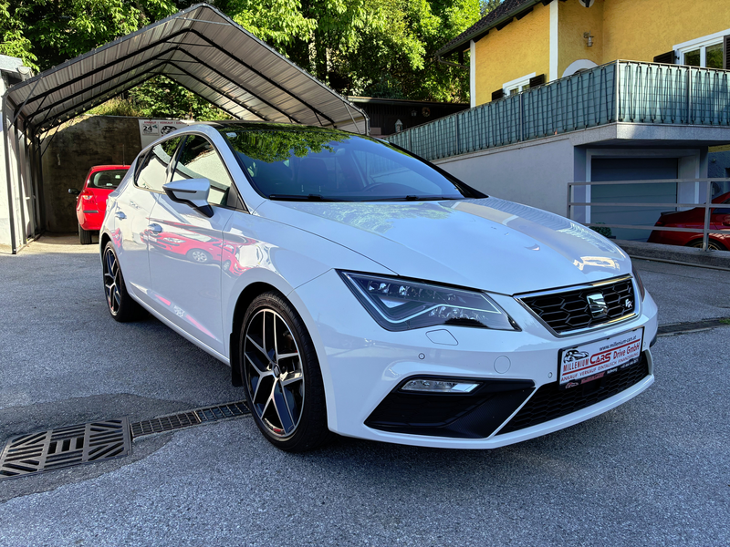 SEAT Leon FR — photo 11