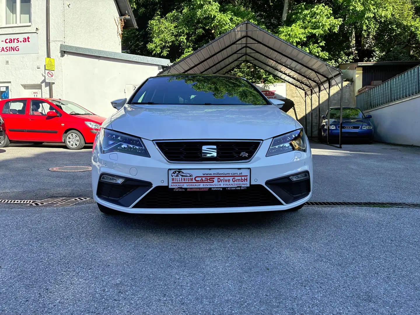 SEAT Leon FR 1,5 TSI ACT Start-Stopp Weiß - 2