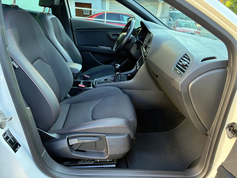 SEAT Leon FR — photo 15