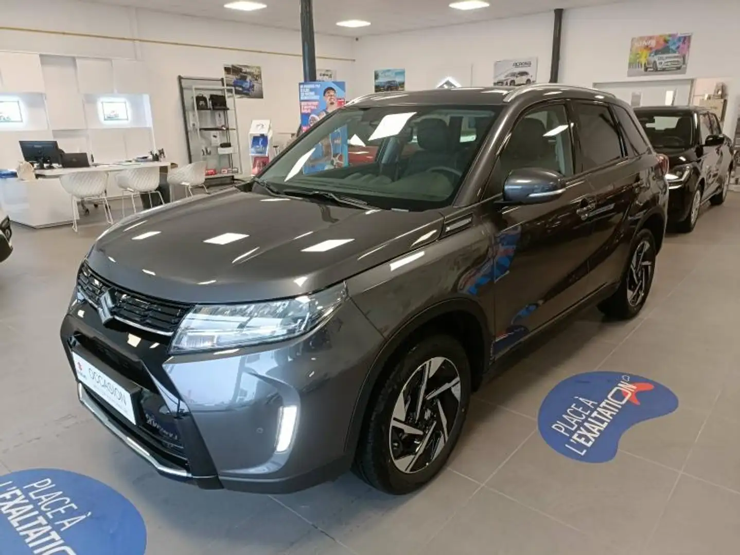 Suzuki Vitara 1.4 Boosterjet Hybrid 110ch Style Auto MY25 Gris - 1