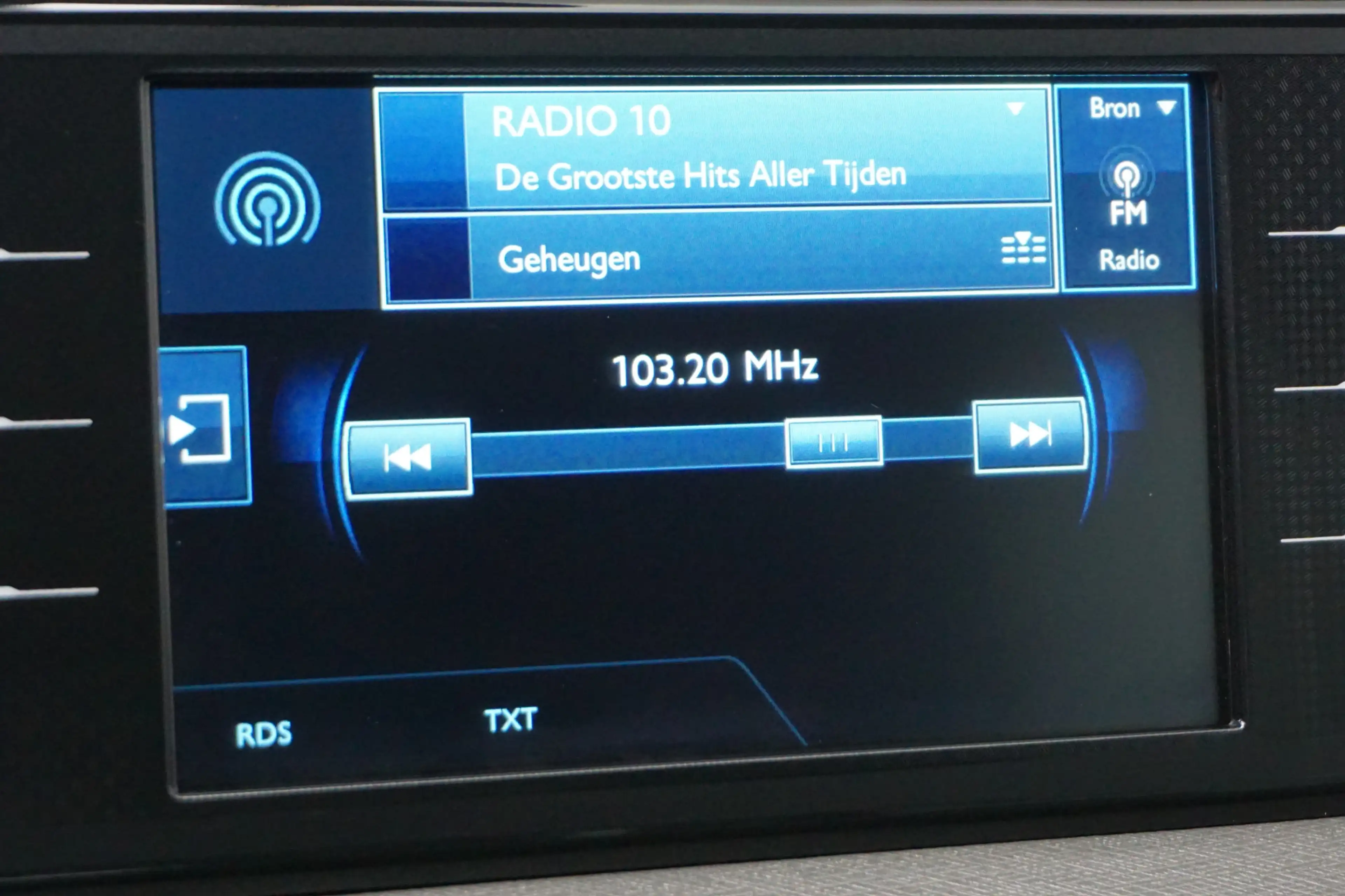 Citroen C4 Picasso 1.2 PureTech Selection NAVI CLIMA LANE DODE PARK T — photo 32