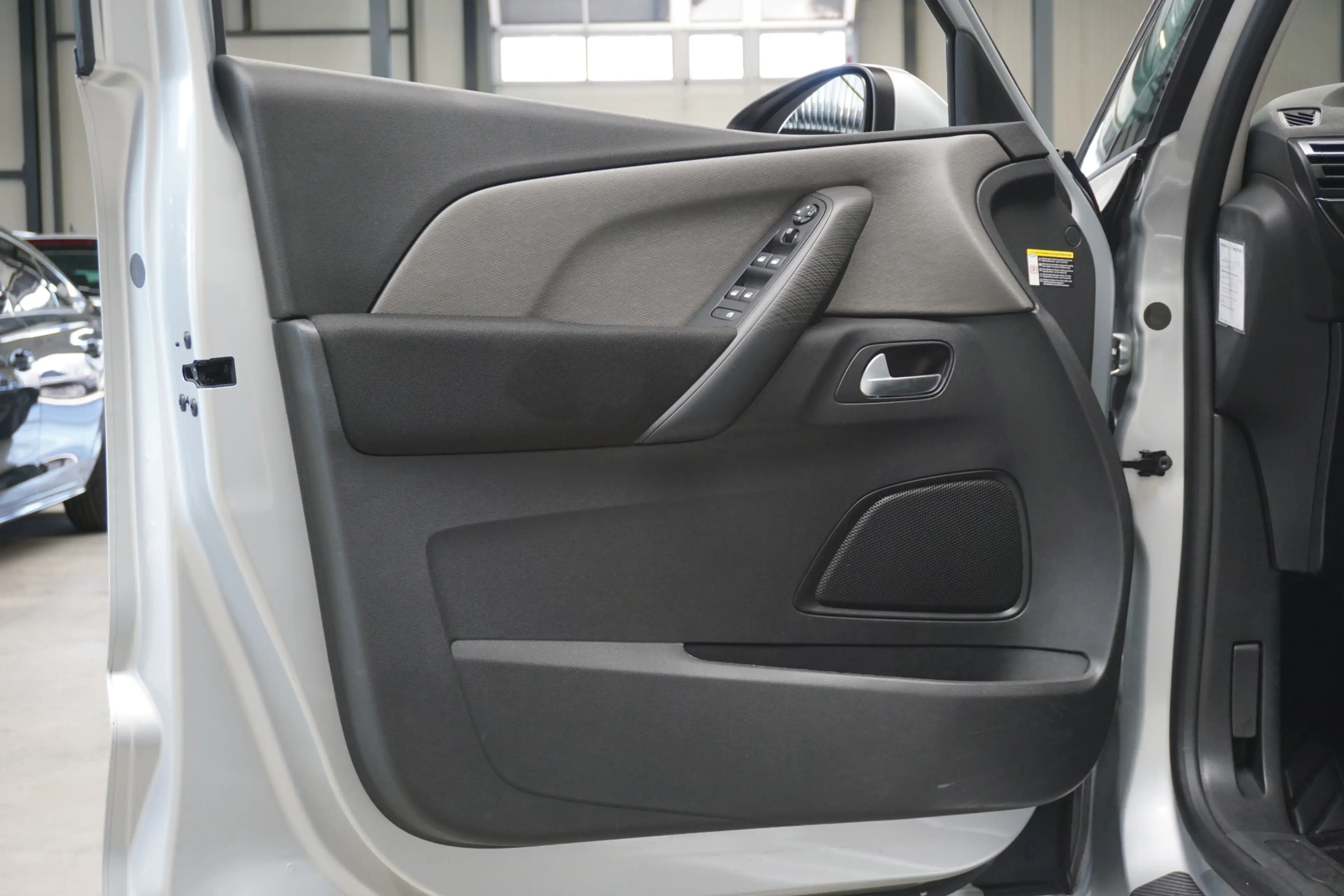 Citroen C4 Picasso 1.2 PureTech Selection NAVI CLIMA LANE DODE PARK T — photo 22