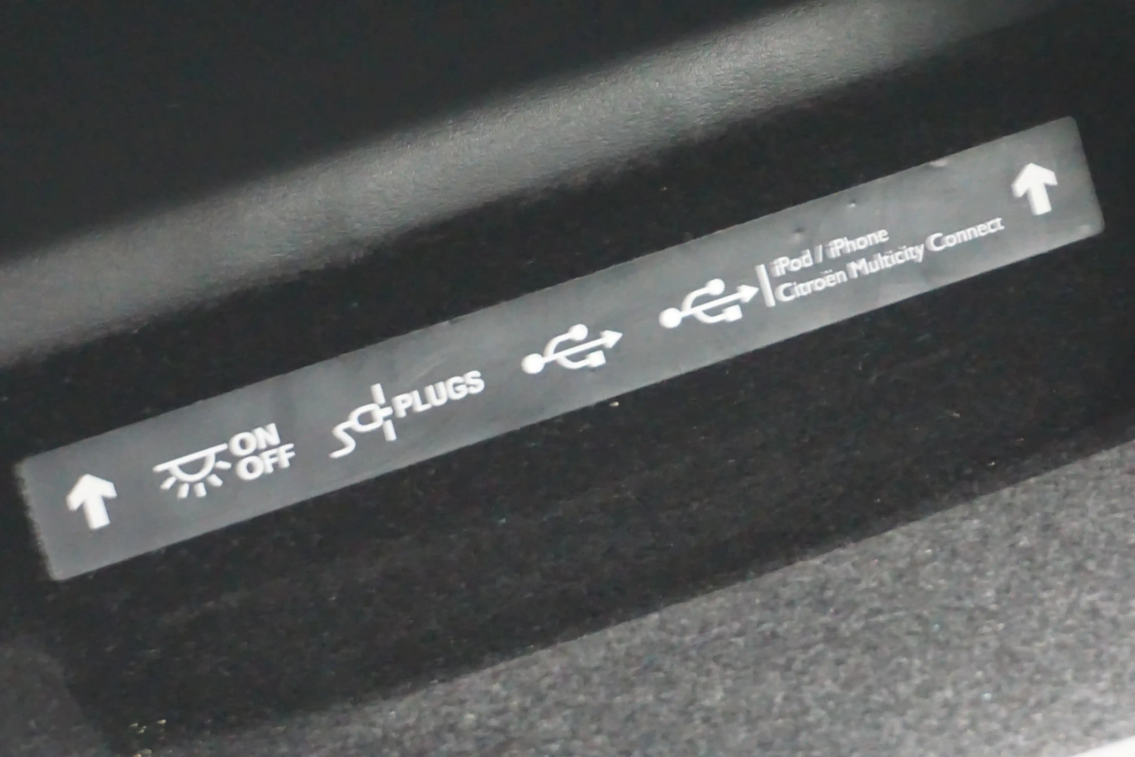 Citroen C4 Picasso 1.2 PureTech Selection NAVI CLIMA LANE DODE PARK T — photo 36