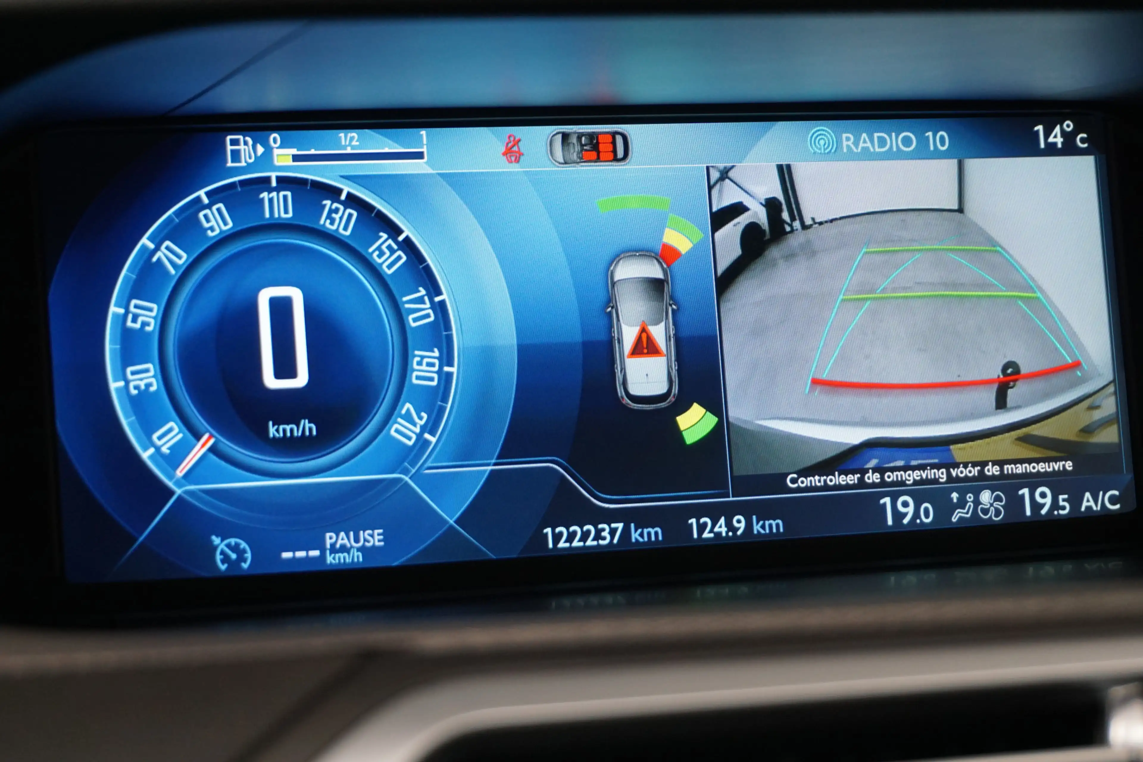 Citroen C4 Picasso 1.2 PureTech Selection NAVI CLIMA LANE DODE PARK T — photo 5