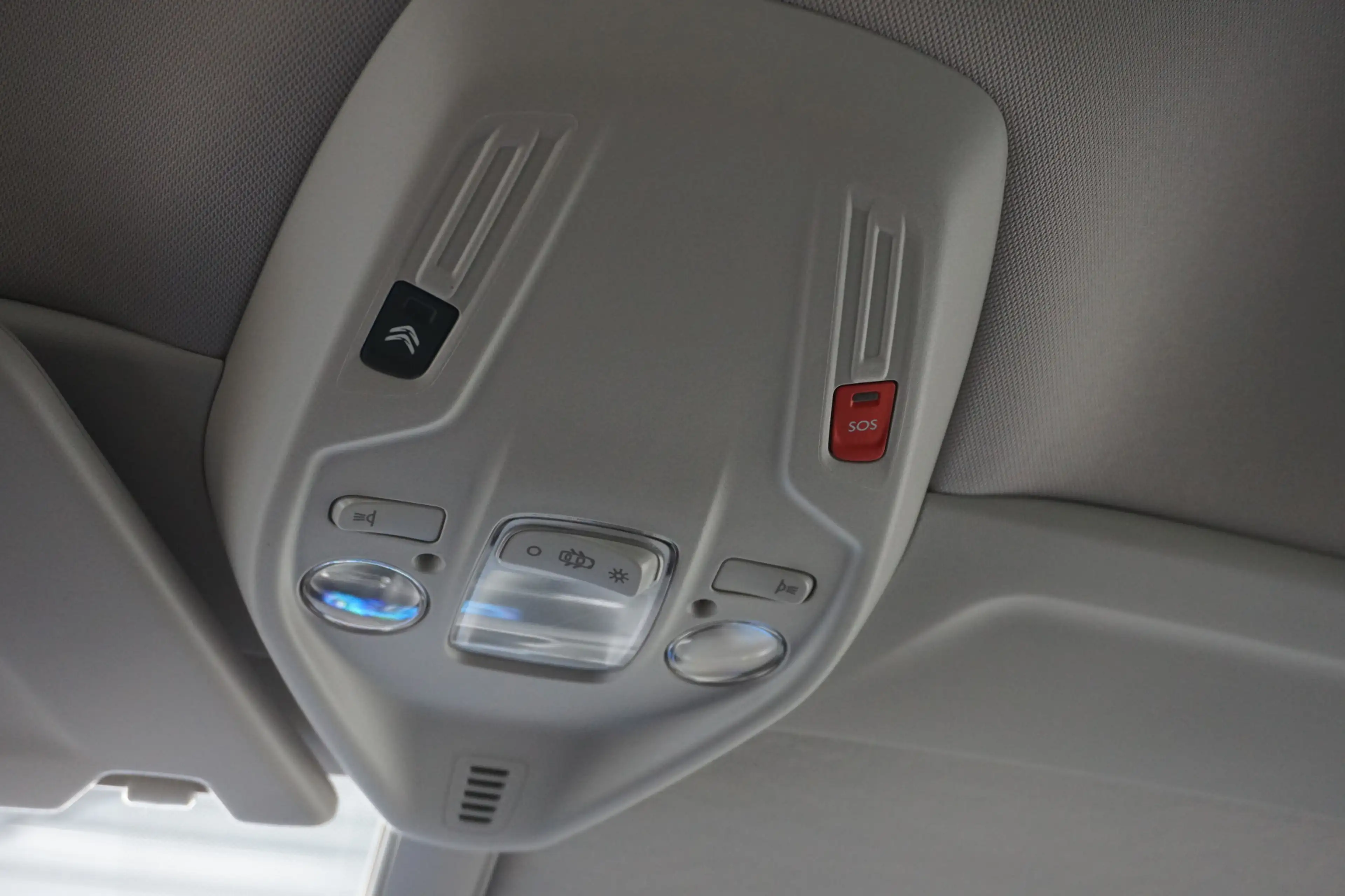 Citroen C4 Picasso 1.2 PureTech Selection NAVI CLIMA LANE DODE PARK T — photo 38
