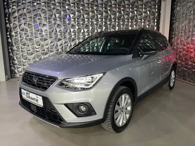 SEAT Arona FR *LED*Autom.*TOP-Zustand*AppleCarplay*