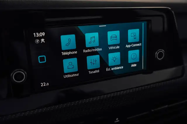 Volkswagen Golf view 21