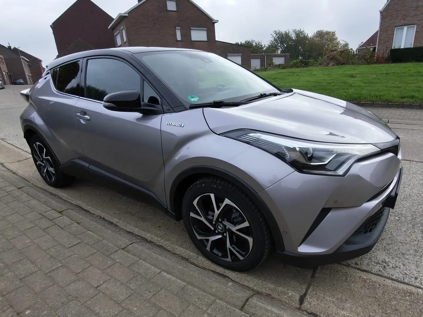 Toyota C-HR C-HR Hybrid C-ULT Argent - 1