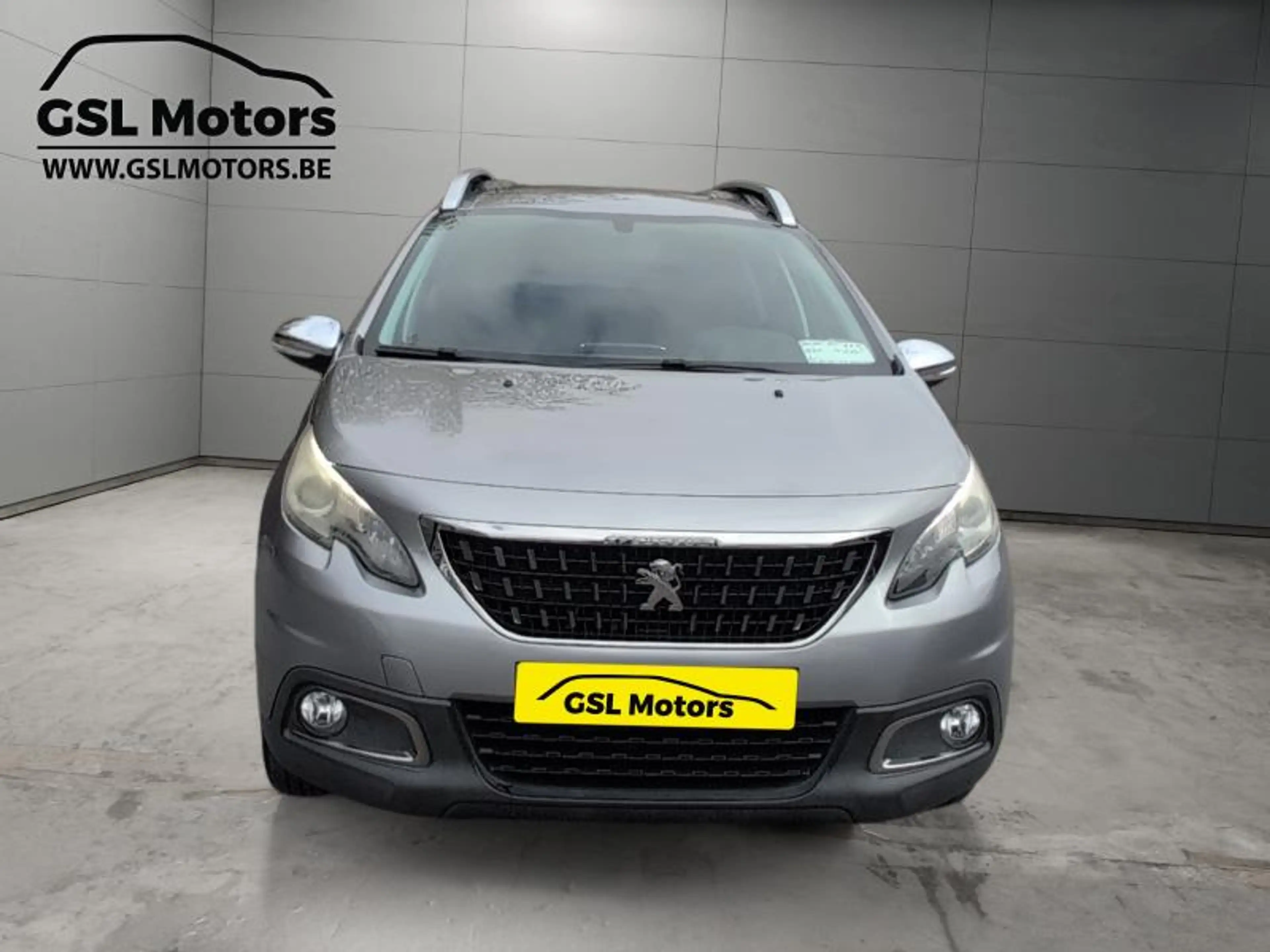 Peugeot 2008 1.2 82cv Gris 02/17 Airco GPS Capteurs Cruise — photo 2