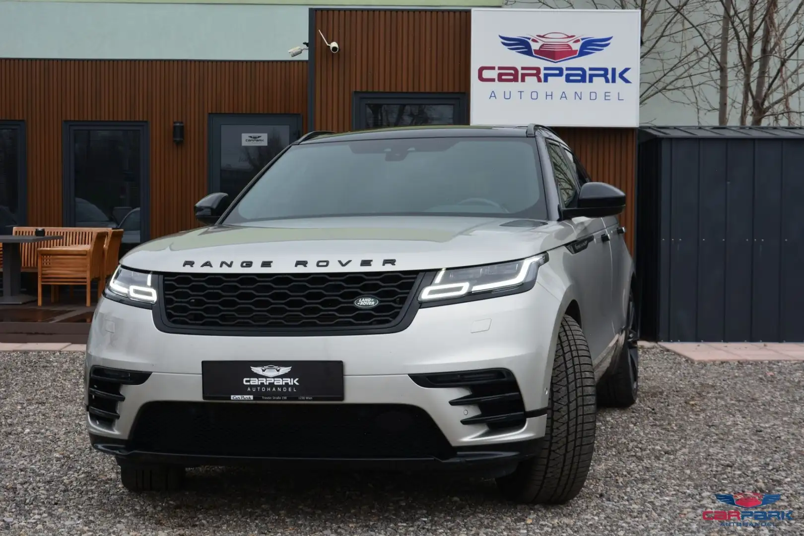 Land Rover Range Rover Velar D300 Allrad R-Dynamic HSE Aut. Gold - 2