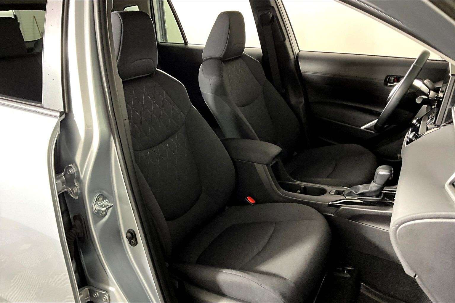 used 2025 Toyota Corolla Cross car, priced at $30,998