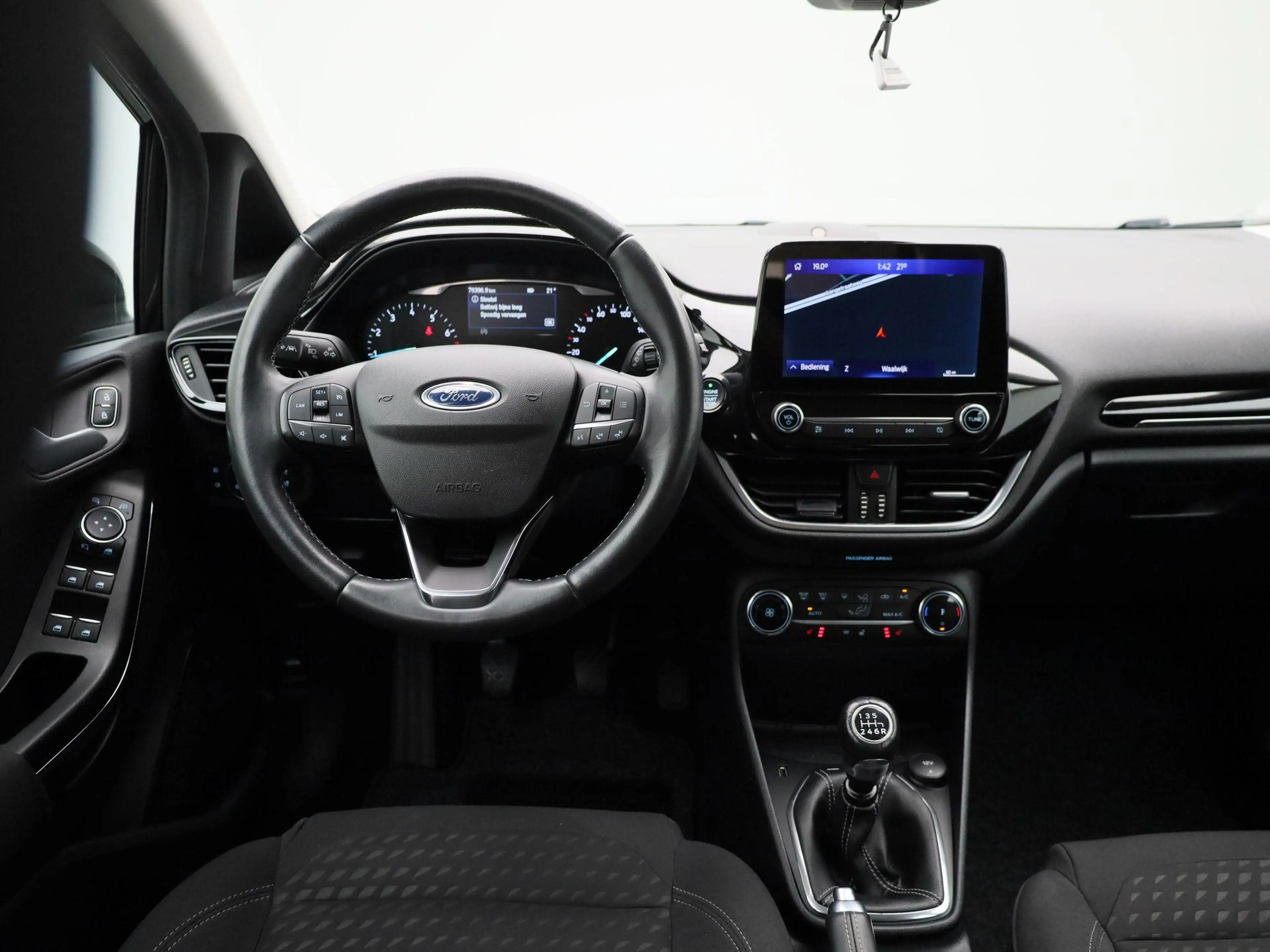 Ford Fiesta 1.0 EcoBoost Titanium X 95PK | Navigatie | B&O Aud — photo 7