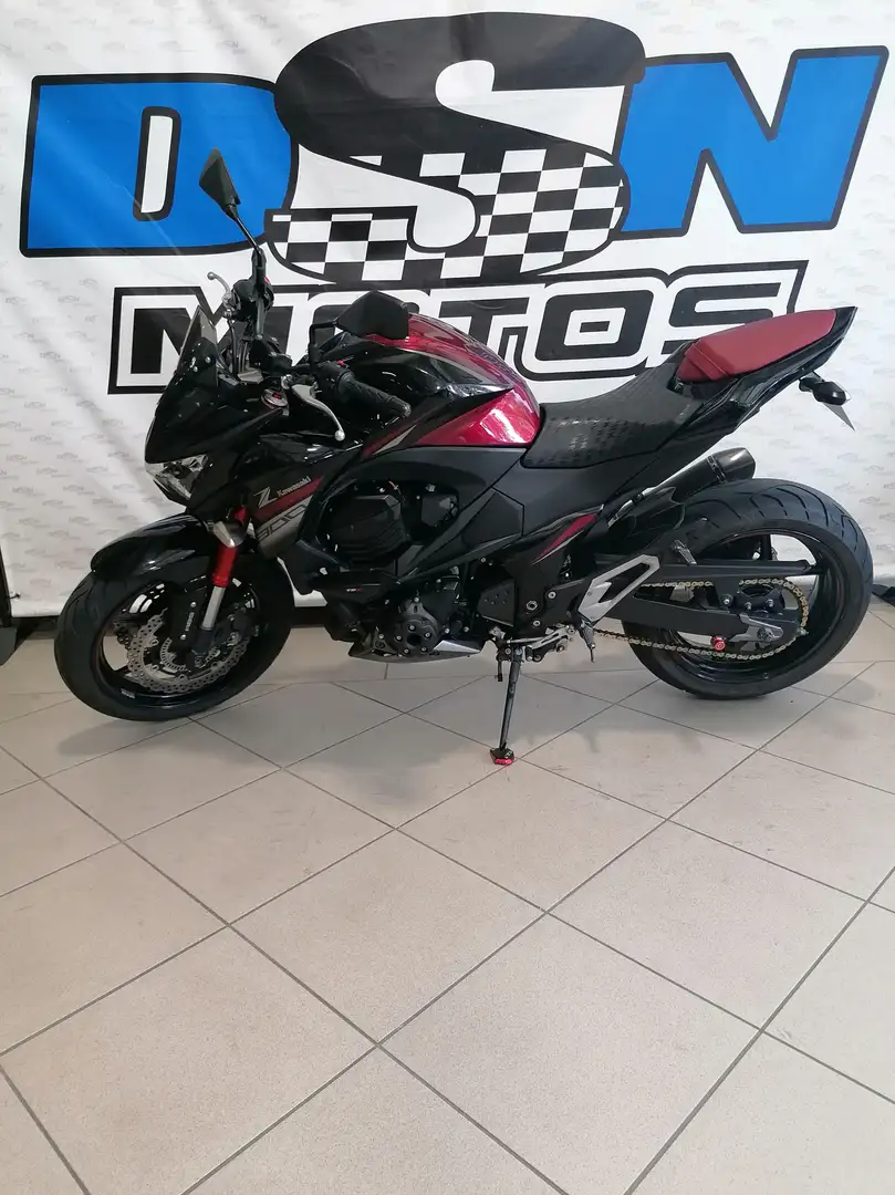 Kawasaki Z 800 Rood - 2