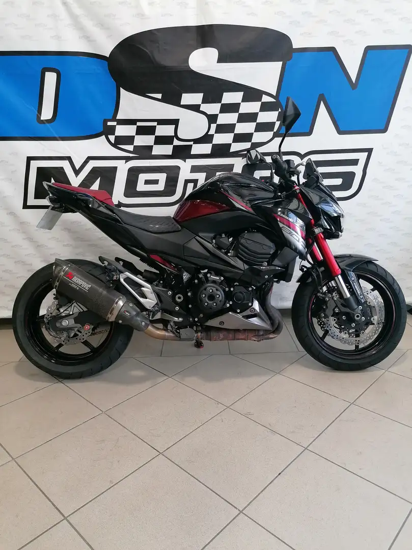 Kawasaki Z 800 Rood - 1