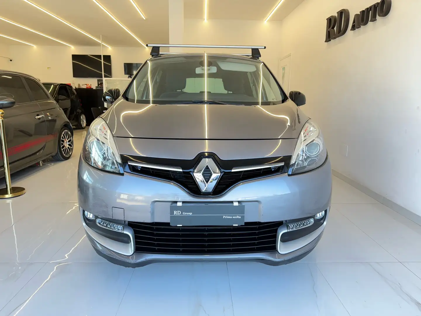 Renault Scenic 1.5 dci Limited 110cvAutomatica - 2