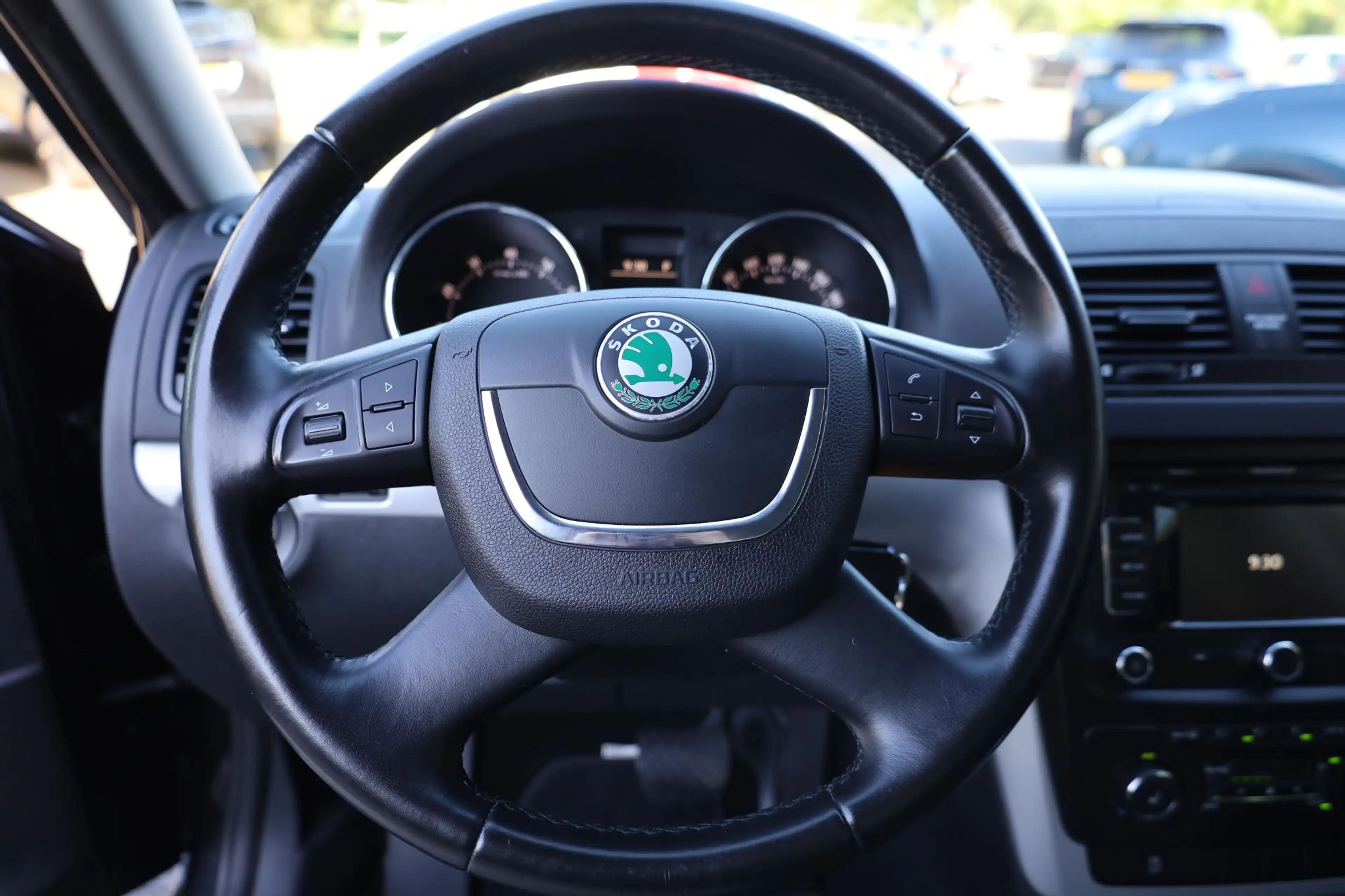 Skoda Yeti 1.2 TSI Ambition TREKHAAK STOELVERWARMING CLIMATE — photo 14