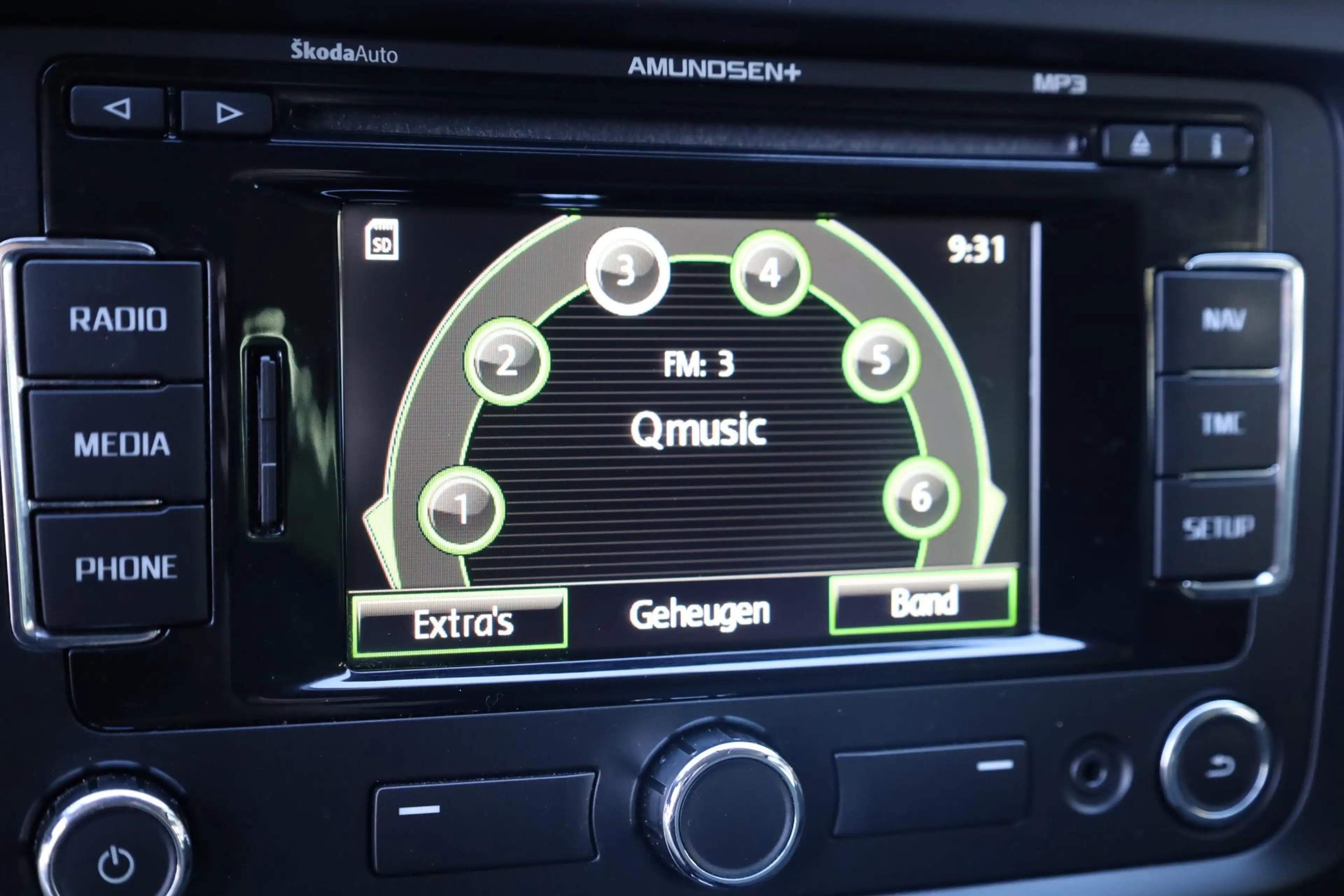 Skoda Yeti 1.2 TSI Ambition TREKHAAK STOELVERWARMING CLIMATE — photo 18